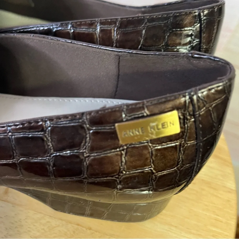 Ann Klein iflex Kamden Brown Croc Print‎ Flat Loafers Size 7.5